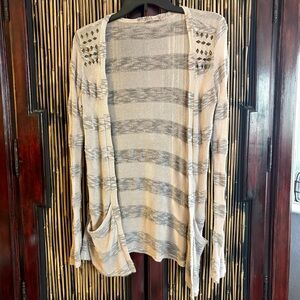 Charlotte Russe Beige & Gray Striped Open-Front Cardigan w Bronze Stud Accents